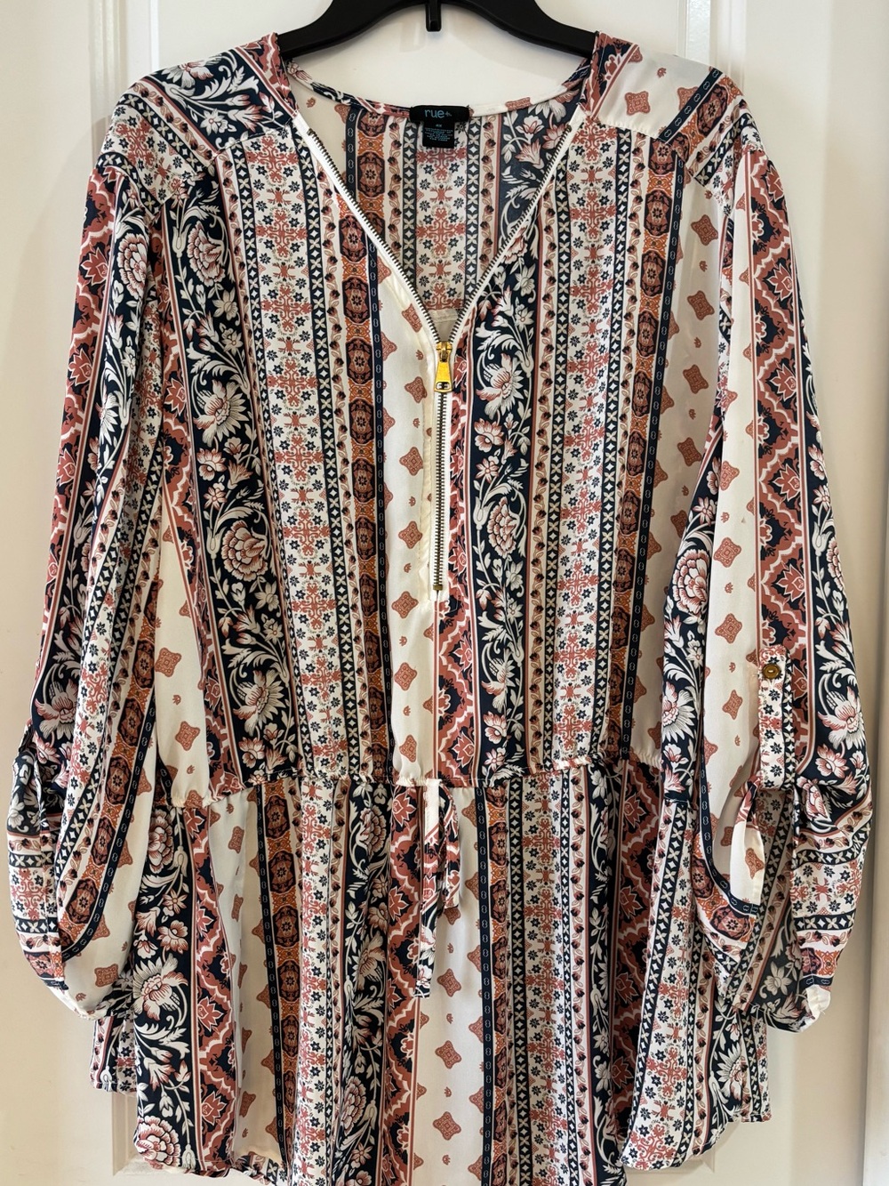 Rue+ Plus Size 4X Half-Zip Cinch Waist Long Sleeve Boho Floral Print Top